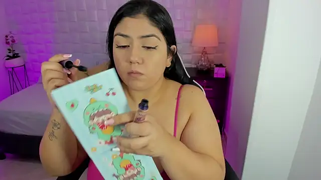 iris torrez  online show from May 2026 12:23:01 PM