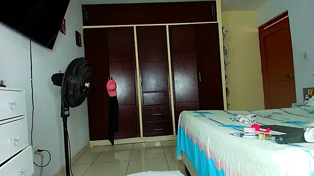 Snapshot of brithanybrown chatting on November 2025 03:05:01 PM brithanybrown online show from November 2025 03:05:01 PM