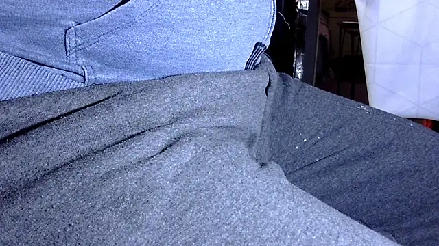 Snapshot of by-panic chatting on March 2026 08:37:02 PM by-panic online show from March 2026 08:37:02 PM