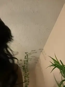 Snapshot of magicalc00ch chatting on January 2025 08:00:01 AM magicalc00ch online show from January 2025 08:00:01 AM