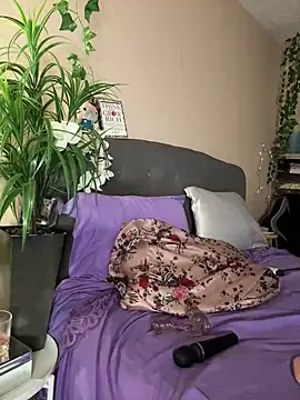 Snapshot of magicalc00ch chatting on January 2025 11:50:01 PM magicalc00ch online show from January 2025 11:50:01 PM