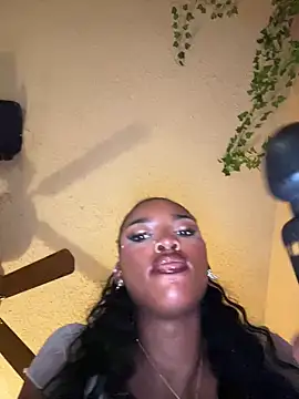 Snapshot of magicalc00ch chatting on February 2025 12:49:01 AM magicalc00ch online show from February 2025 12:49:01 AM