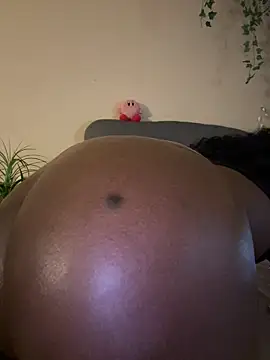 Snapshot of magicalc00ch chatting on March 2025 01:23:01 AM magicalc00ch online show from March 2025 01:23:01 AM