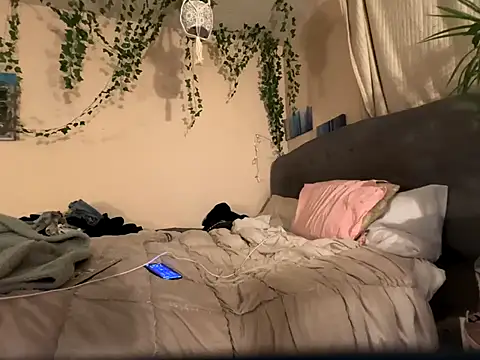 Snapshot of magicalc00ch chatting on November 2025 05:06:01 AM magicalc00ch online show from November 2025 05:06:01 AM