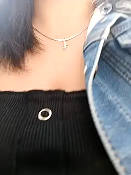 Cristal  04 online show from January 2025 03:29:01 PM