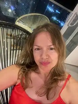 Leyna liu online show from February 2025 03:20:01 AM