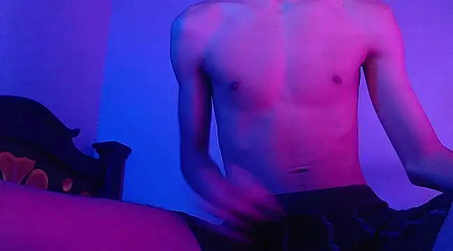 isaaclatino online show from January 2025 07:46:01 AM