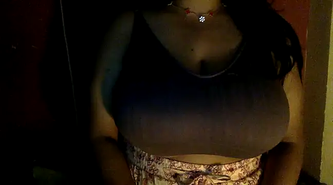 Snapshot of gaminggirll chatting on March 2025 12:53:01 AM gaminggirll online show from March 2025 12:53:01 AM
