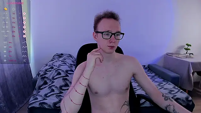 Alex silents online show from February 2025 10:04:02 AM