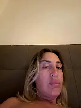 casalinga88 online show from October 2025 05:37:02 AM