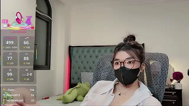 Snapshot of Berrysweet_68 chatting on November 2025 03:33:02 PM Berrysweet 68 online show from November 2025 03:33:02 PM