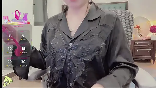 Snapshot of Berrysweet_68 chatting on November 2025 02:42:02 PM Berrysweet 68 online show from November 2025 02:42:02 PM