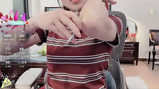 Snapshot of Berrysweet_68 chatting on January 2026 02:41:02 PM Berrysweet 68 online show from January 2026 02:41:02 PM