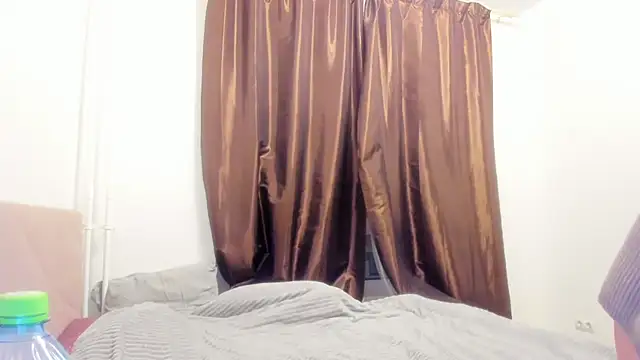 Adela Vetta online show from February 2026 03:33:02 PM