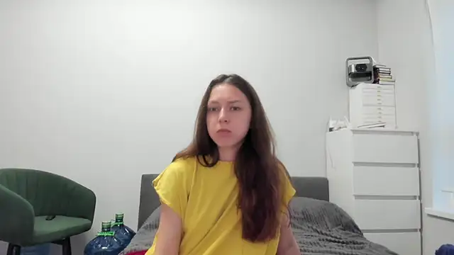 Adela Vetta online show from May 2026 05:52:01 PM