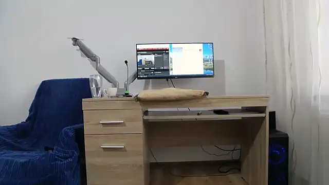 KarlyGray10 online show from March 2025 05:40:01 AM