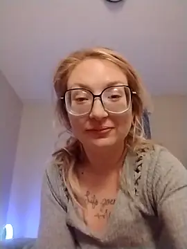 Snapshot of xWhoreAbleX_Pika chatting on December 2025 01:33:02 AM xWhoreAbleX Pika online show from December 2025 01:33:02 AM