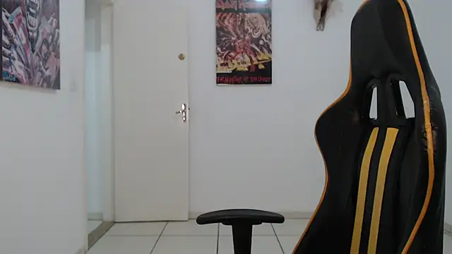 CrisBathoryxxx online show from February 2025 04:59:02 AM