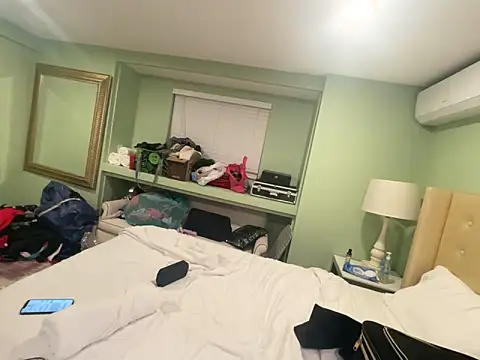 Snapshot of tatted-bitty chatting on March 2025 09:12:01 AM tatted-bitty online show from March 2025 09:12:01 AM