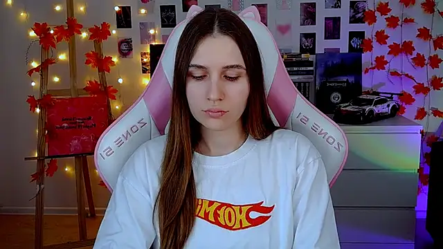 AliceCharmy online show from November 2025 07:22:02 AM