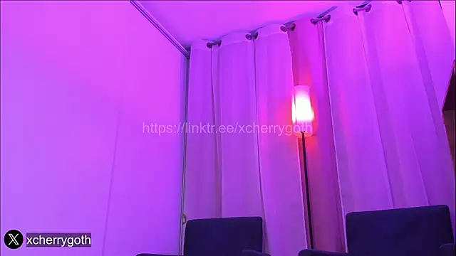 Snapshot of CherryGoth chatting on July 2026 10:45:01 PM CherryGoth online show from July 2026 10:45:01 PM