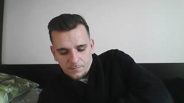 Huge cock22cm online show from January 2025 10:38:02 AM