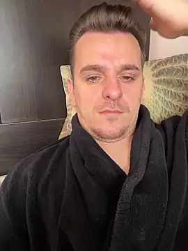 Huge cock22cm online show from March 2026 09:16:01 AM