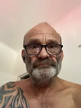 ShyDave81 online show from July 2026 12:34:01 PM