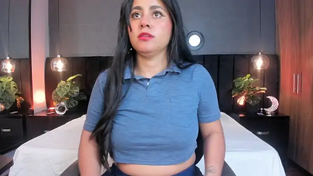 Brenda Garcia online show from February 2026 03:43:01 AM