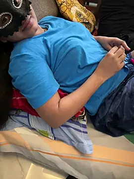 Snapshot of Magical-Couple-telugu chatting on January 2025 08:09:01 PM Magical-Couple-telugu online show from January 2025 08:09:01 PM