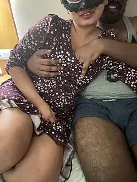 Snapshot of Magical-Couple-telugu chatting on February 2025 08:01:01 PM Magical-Couple-telugu online show from February 2025 08:01:01 PM