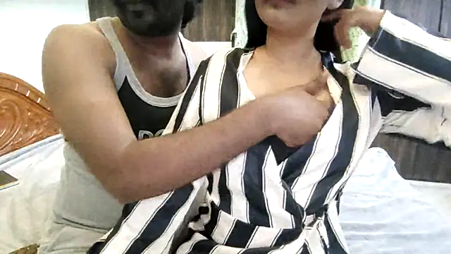 Snapshot of Magical-Couple-telugu chatting on March 2025 02:54:01 PM Magical-Couple-telugu online show from March 2025 02:54:01 PM