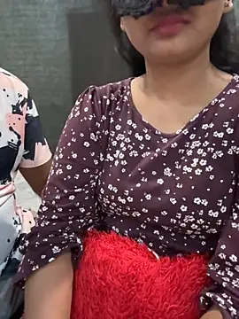 Snapshot of Magical-Couple-telugu chatting on October 2025 12:46:01 PM Magical-Couple-telugu online show from October 2025 12:46:01 PM