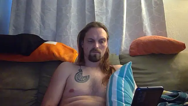 Snapshot of VitaminDrewFl chatting on January 2026 01:15:02 PM VitaminDrewFl online show from January 2026 01:15:02 PM