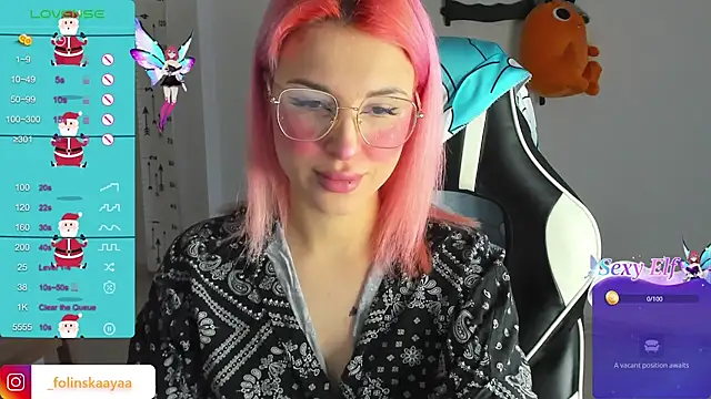 Snapshot of folinskayyya chatting on December 2024 05:21:01 AM folinskayyya online show from December 2024 05:21:01 AM