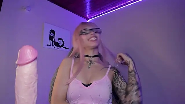 satanbabee online show from January 2025 03:48:01 AM