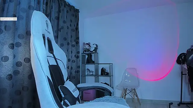 satanbabee online show from March 2025 10:59:01 PM