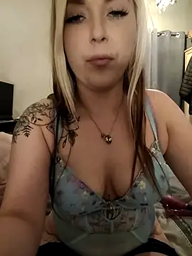 Kinkymilf56 online show from February 2025 06:43:01 PM