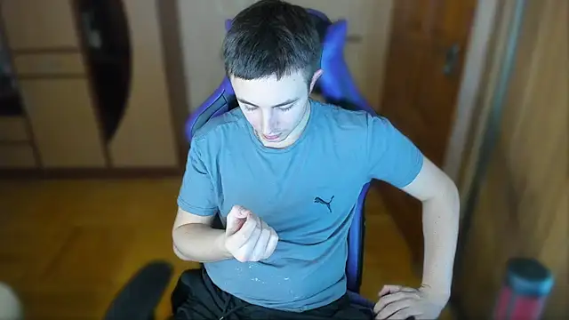 bigmark033 online show from March 2025 02:10:02 PM