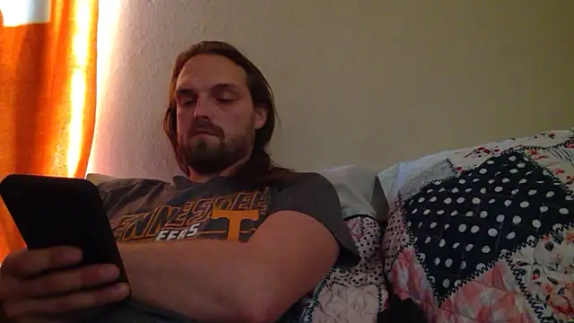 Snapshot of VitaminmanFL chatting on December 2024 01:18:02 PM VitaminmanFL online show from December 2024 01:18:02 PM