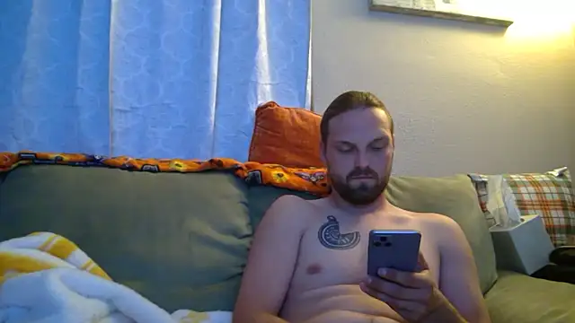 Snapshot of VitaminmanFL chatting on October 2025 10:23:02 AM VitaminmanFL online show from October 2025 10:23:02 AM