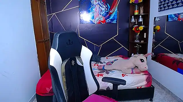 Snapshot of EmilyTsSweet chatting on September 2025 01:59:01 PM EmilyTsSweet online show from September 2025 01:59:01 PM