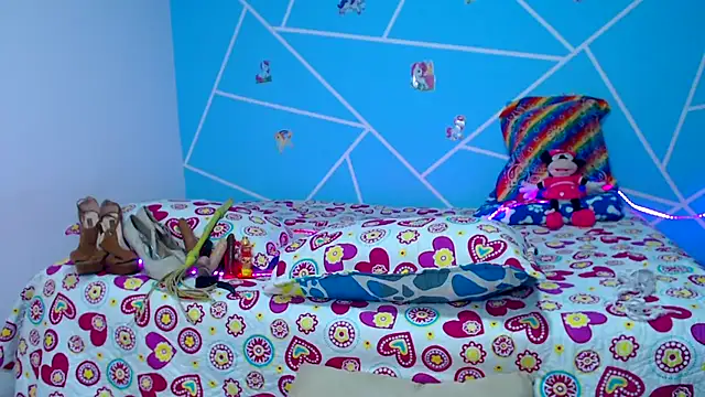 Snapshot of EmilyTsSweet chatting on November 2025 07:02:02 PM EmilyTsSweet online show from November 2025 07:02:02 PM