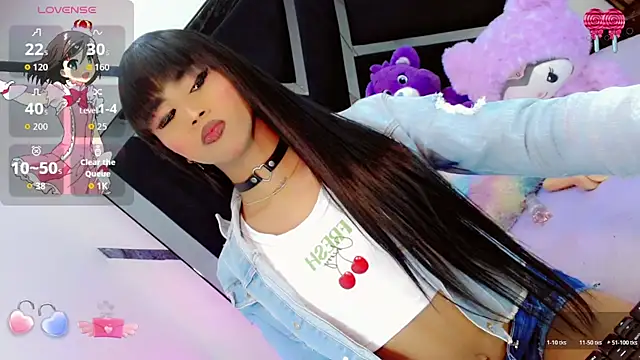 Snapshot of AlahiaDabion chatting on October 2025 04:46:01 AM AlahiaDabion online show from October 2025 04:46:01 AM