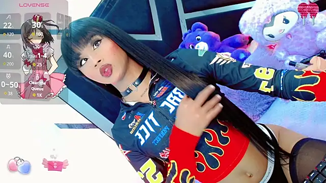 Snapshot of AlahiaDabion chatting on November 2025 06:02:02 AM AlahiaDabion online show from November 2025 06:02:02 AM