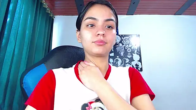 Ariel Zeo1 online show from December 2024 07:41:02 PM