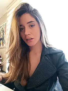 maliciaworld online show from December 2024 05:59:01 PM