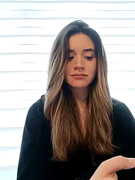 maliciaworld online show from February 2025 08:11:02 PM