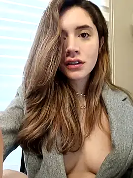 maliciaworld online show from March 2025 08:08:02 PM