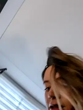 maliciaworld online show from October 2025 08:16:02 PM